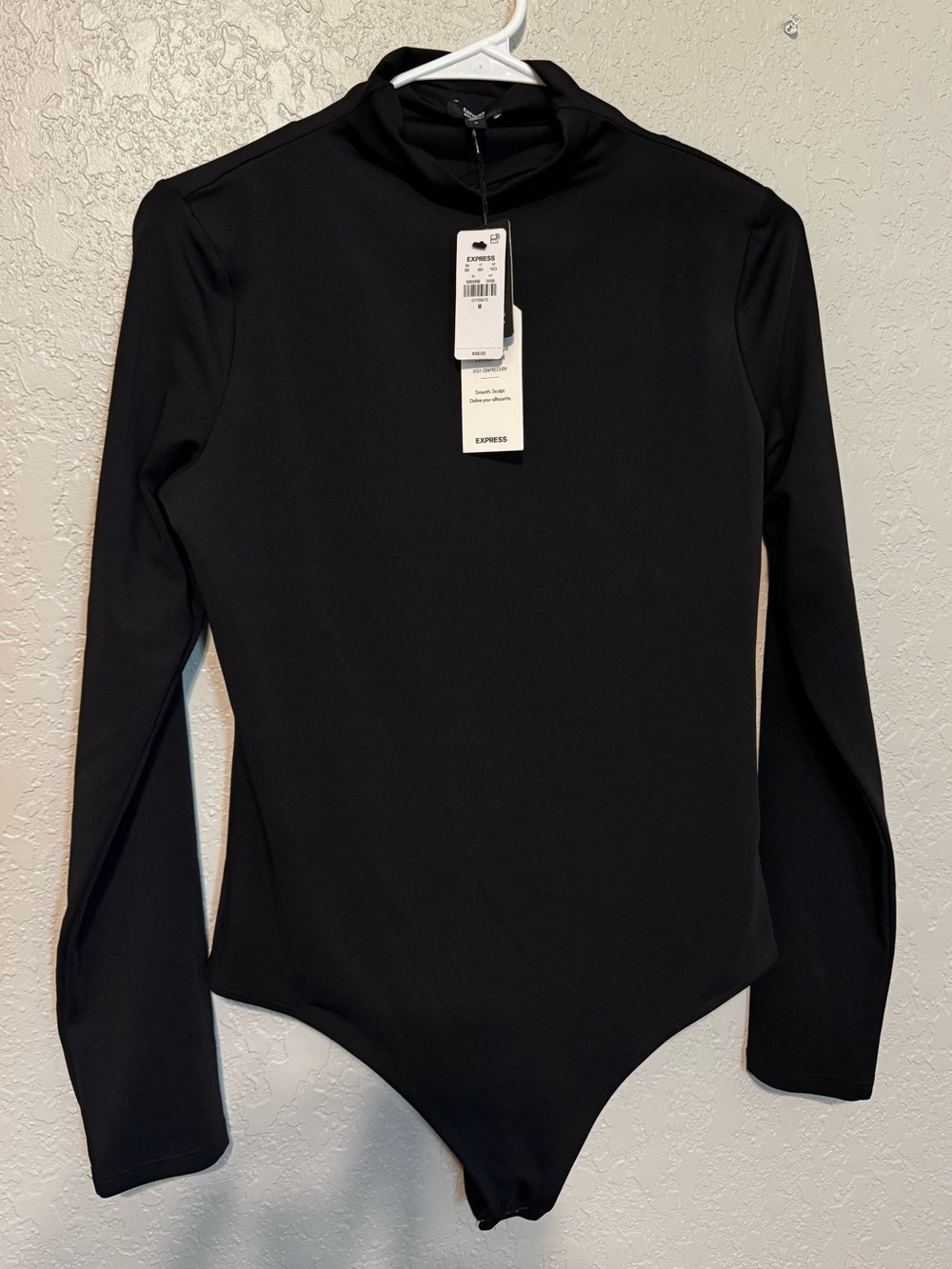 NWT Express Body Contour Bodysuit, Size M